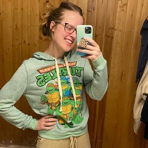 🌸Adult Medium Hot Topic Hoodie